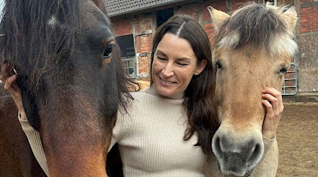 Pferdephysiotherapeutin Cassandra Triantafyllidis